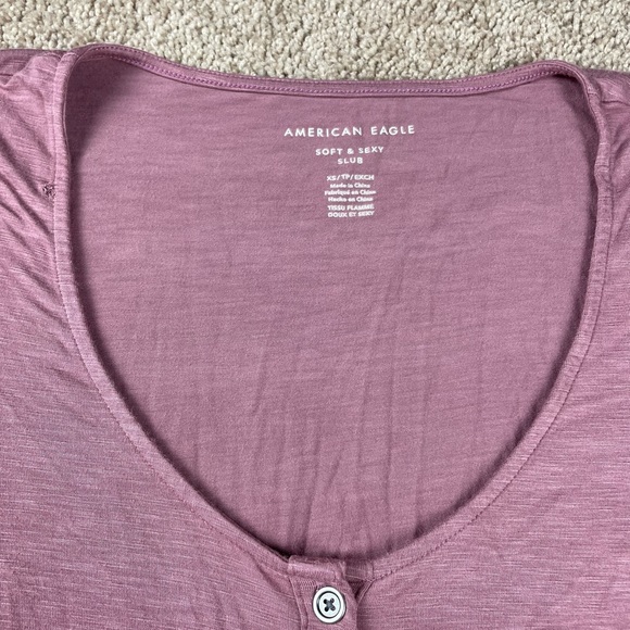 American Eagle Long Sleeve Top - Picture 2 of 3